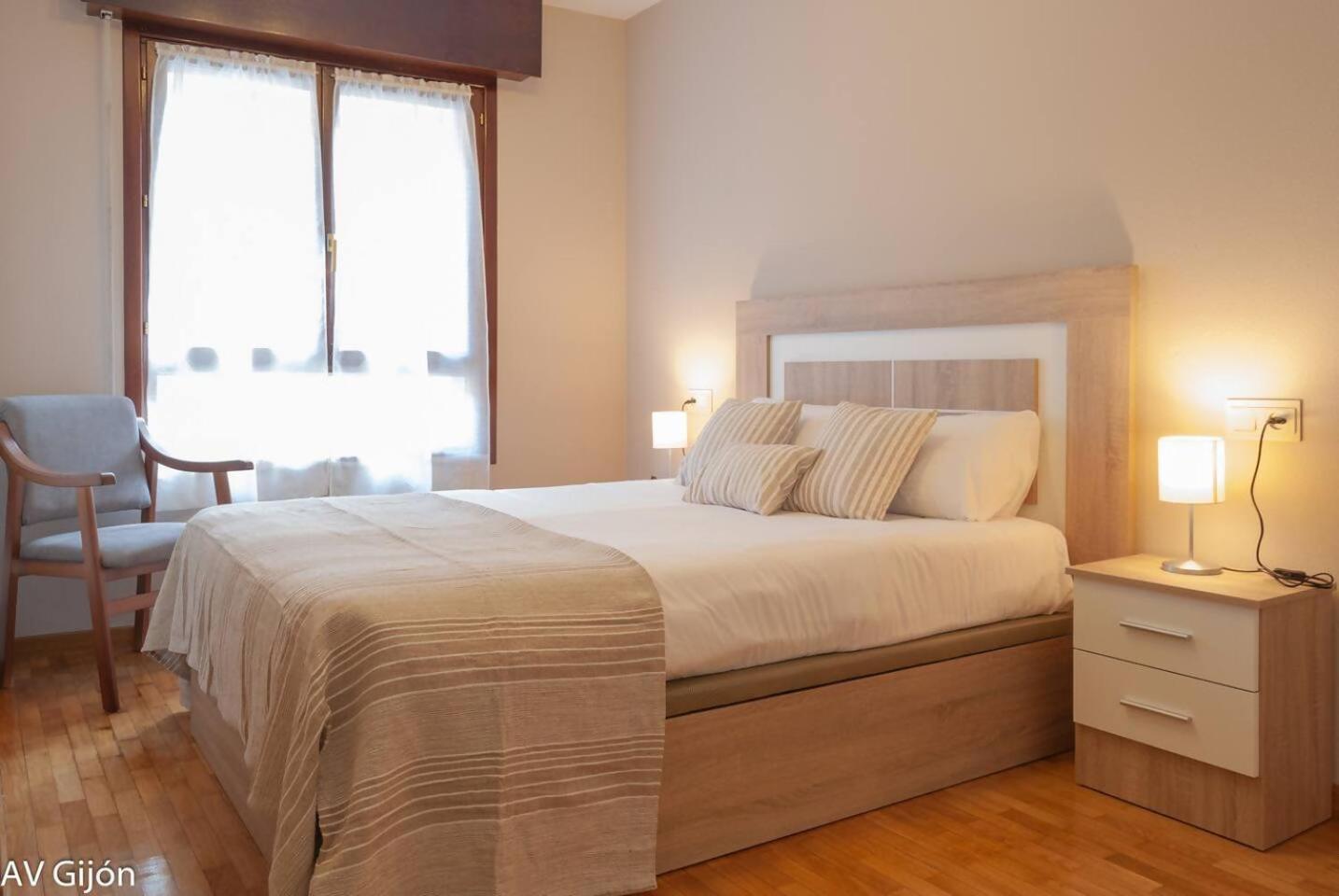 Apartamento Av Fernando Vela *